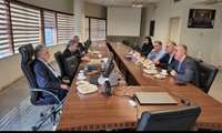 بازدید معاون توسعه مدیریت و منابع، مدیر برنامه ریزی، بودجه دانشگاه از پژوهشکده 