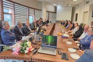 روز معلم بر اساتید گرانقدر مبارک باد